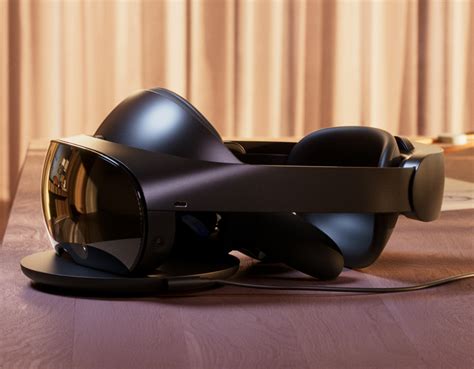 Meta pro - Achetez Meta Quest Pro, notre casque de VR à la pointe de la technologie. Communiquez et collaborez dans la VR de façon inédite avec notre casque de VR entièrement repensé pour un confort longue durée.